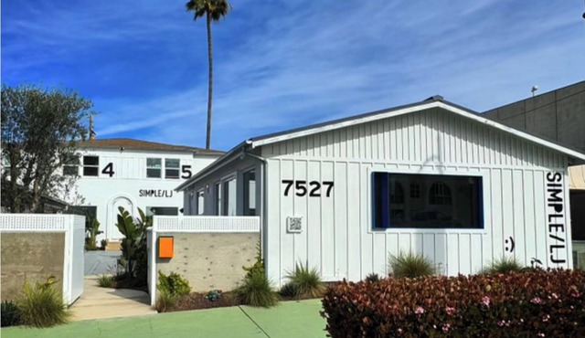 EPIC LJ SPOT - Bungalow 2. Walking distance to village, beach, and restaurants in San Diego