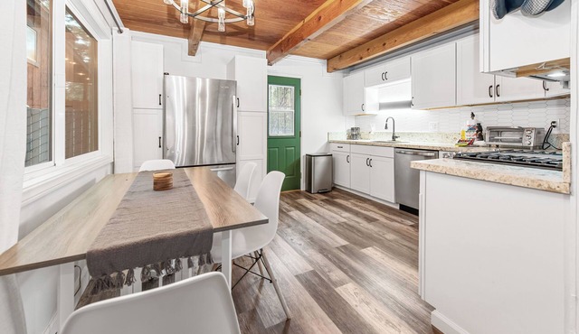 Ever Serene Cabin