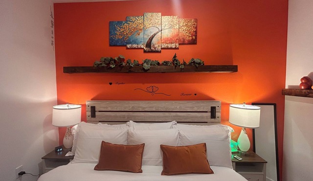 Exquisite Scandinavian touch private guest suite in newly built neighborhood
