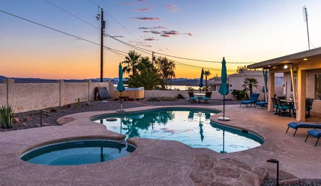Fabulous Havasu Home | Private Pool & Hot Tub