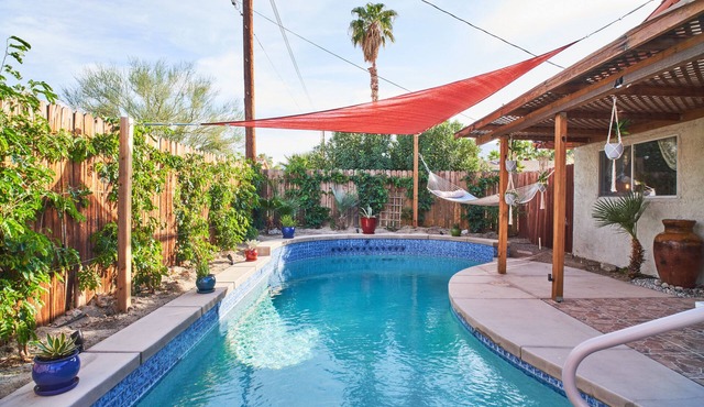 Fall in Love w/La Quinta at “Casa Bohemia”
