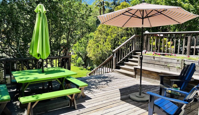 Family Friendly Home! Hike, Bike, Tour, Relax. This is IT!