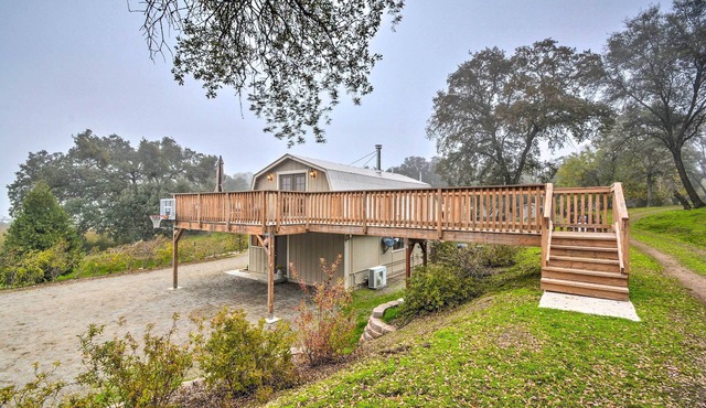 Family Home Near Kings & Sequoia National Parks!