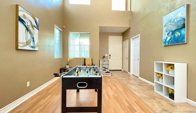 Family Reunion: 5BR/2.5BA, near Highway 15 & 210