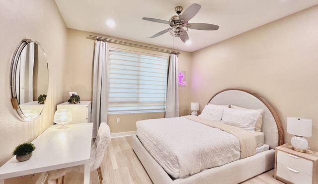 Fantastic 1 BR Near UCI/Disney/Airport/Beach