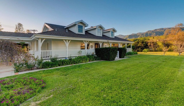 Farmhouse in Ojai with views of the Sacred Topa Topas