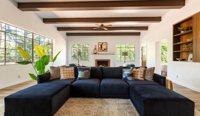 Fox Manor the Ultimate Fresno Getaway by RedAwning