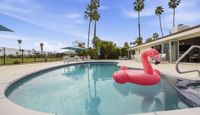 Front Row Golf Views | Pool & Hot tub