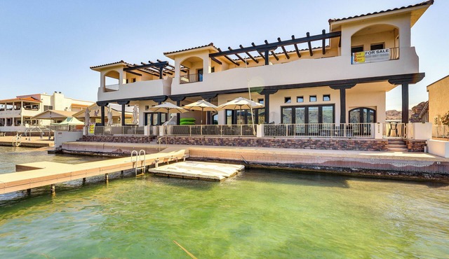 Game Room + Dock: Riverfront Escape in Parker!
