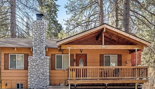 Getaway and cozy Family Cabin in the Mountains