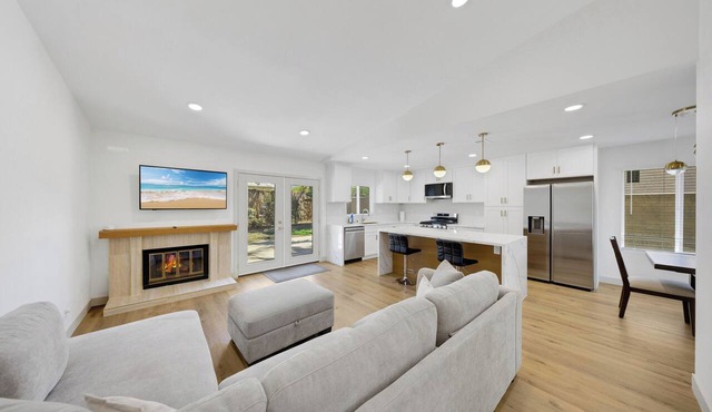 Golden Foothill Retreat Private Spacious 4BR