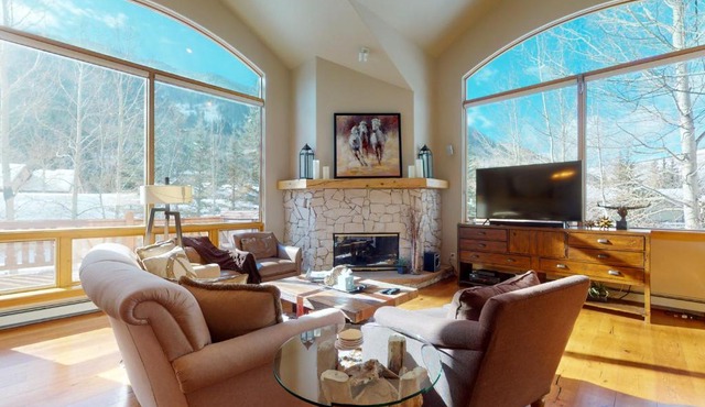 Gorgeous home in Quiet East Vail in Vail
