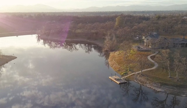 Gorgeous Palo Cedro Lakehouse w/POOL!