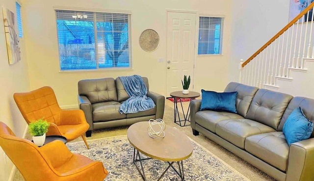 Gorgeous S Reno 5BD 13Beds W7TVs Sleeps18 SuperFAST WIFI