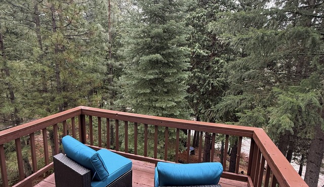 Hamilton branch Creekside Cabin in the Trees