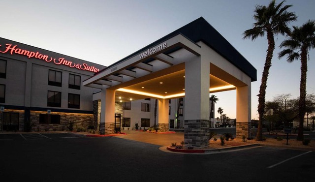 Hampton Inn & Suites Las Vegas-Henderson