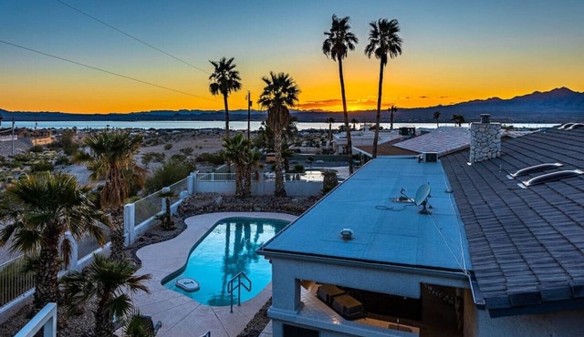 Havasu Palo Verde - Pool, Spacious, Large Driveway