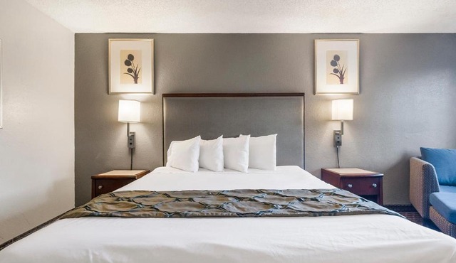 Heritage Inn Express Hayward