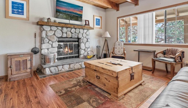 Hikers Haven -Only steps to the National Forest and trails!