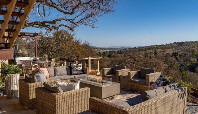 Hilltop Hacienda