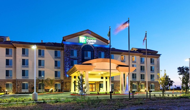 Holiday Inn Express Hotel & Suites FRESNO NORTHWEST-HERNDON by IHG