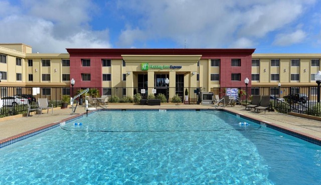 Holiday Inn Express San Francisco Airport South by IHG