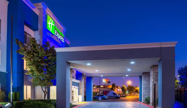 Holiday Inn Express Stockton Southeast by IHG