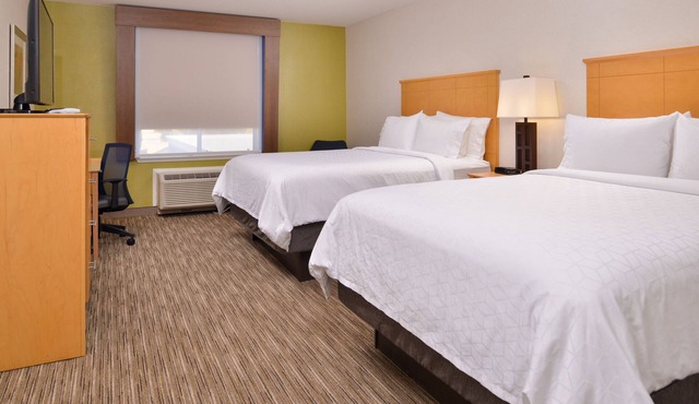 Holiday Inn Express Stockton Southeast by IHG