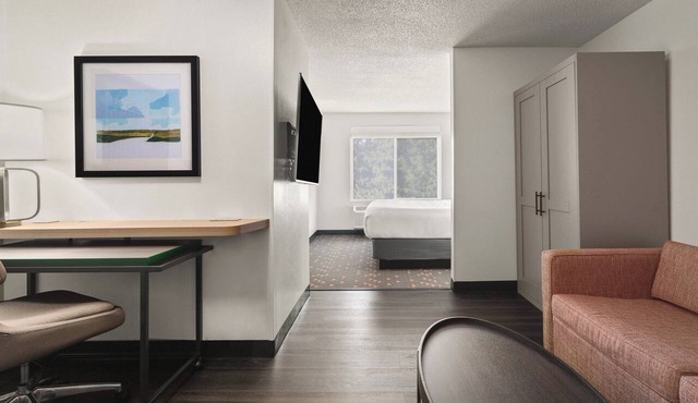 Holiday Inn & Suites Bothell by IHG in Bothell