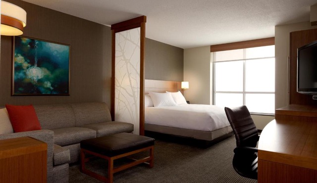 Hyatt Place Delano