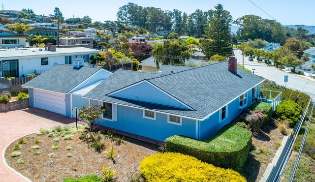 Ideally Located Morro Bay Vacation Home