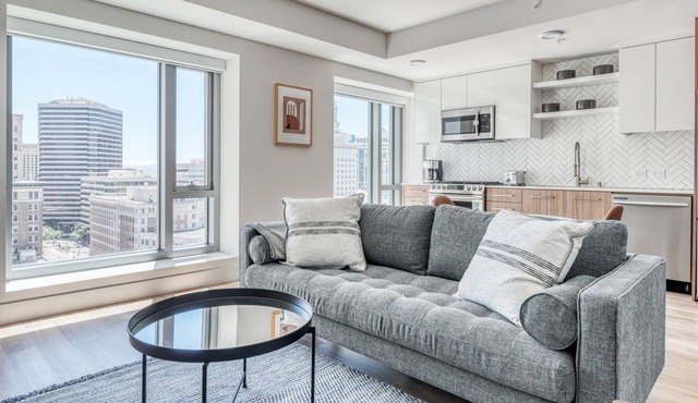 Impeccable Oakland 1BR w/AC, W/D, Sky Deck, next to BART, by Blueground