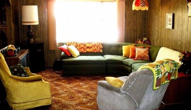 IN CARSON CITY! Conveniently central to Reno, Lake Tahoe, Truckee,Virginia City