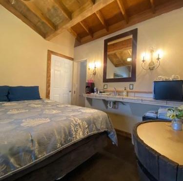 Kings Canyon Sherman Suite