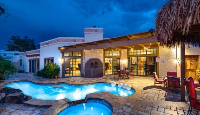 Lake Havasu Dream Home Retreat with Stunning Pool Oasis SECURE BOAT/TOY PARKING