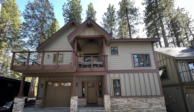 Lake Tahoe Home in National Forest steps from the Lake