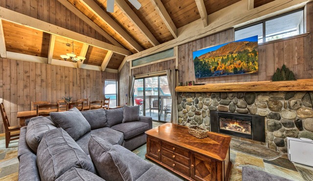 Lakeland Village #511 - 4BR/3BA Heart of Tahoe