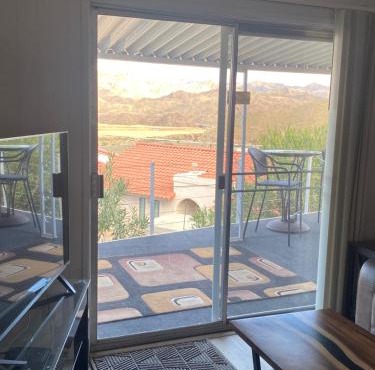 Lakeview Home overlooking Havasu Springs