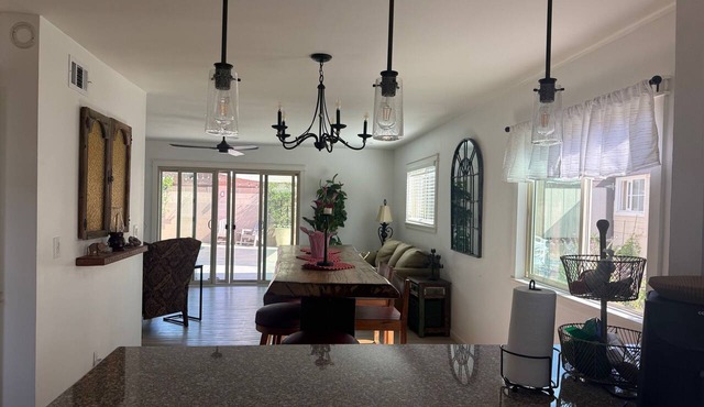 Lakewood CA 3BR Home w/Pool & Jacuzzi – 30+ Day Rentals