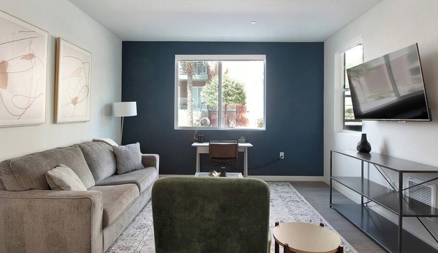 Landing | Amazing 2BD, Clubhouse, Courtyard