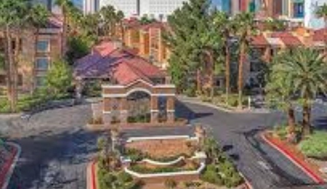 Las Vegas 2Bed/2Bath, Desert Rose!