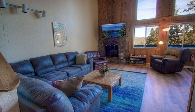 Life's Better The Milky Way 4 Bedroom Condo by RedAwning