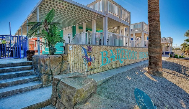 Livin' the dream, Front Row! Roadrunner Resort