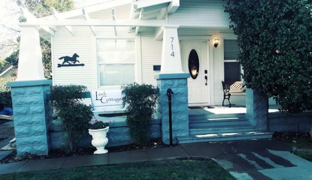Lodi Cottage ~ Your Private Retreat