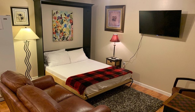 Lovelock Pet-Friendly Studio Next to I-80
