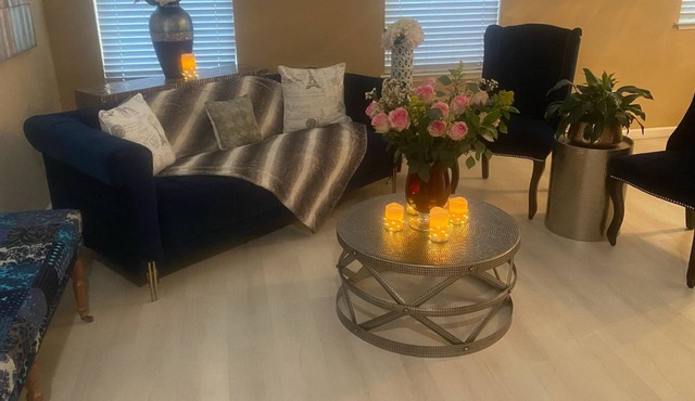 Lovely house with Private Room, Shared bath, AC in Mountain House