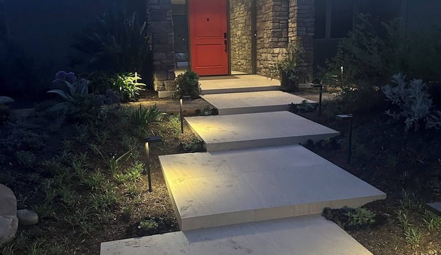 Luxurious 6+ bedroom 7.5 bath nature retreat in charming Camarillo