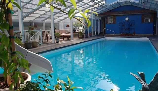 Luxurious Glamping Tent with heated indoor pool in Everson