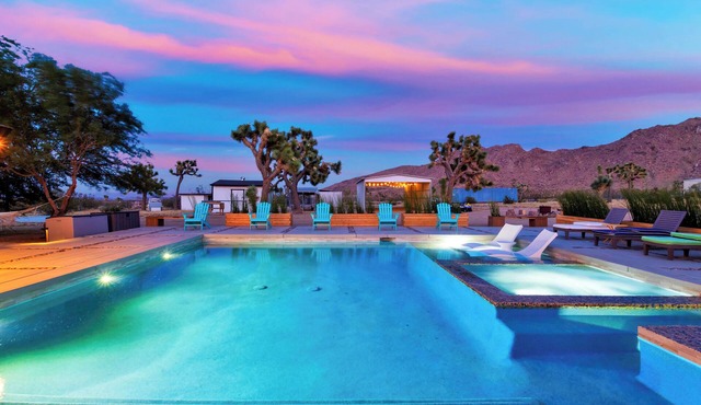 Luxury 20-Acre Estate Pool, Spa, Game Room Sleeps 14 Near Joshua Tree NP