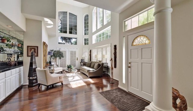 Luxury in Campbell